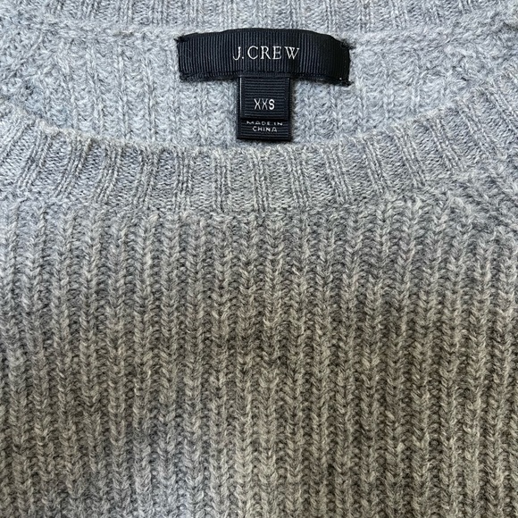 100% wool sweater - Picture 2 of 3